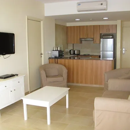 Royal Blue & Hotel 4*
