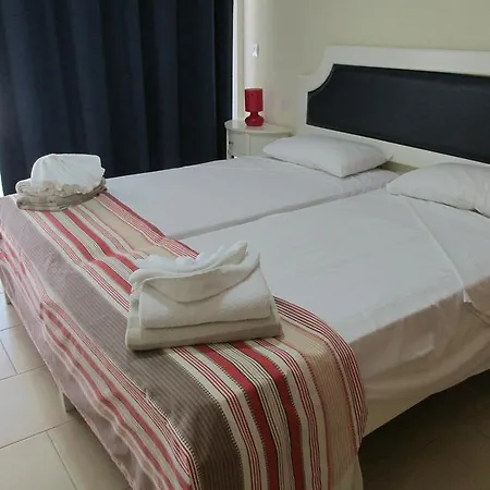 Royal Blue Hotel & Spa Geroskipou